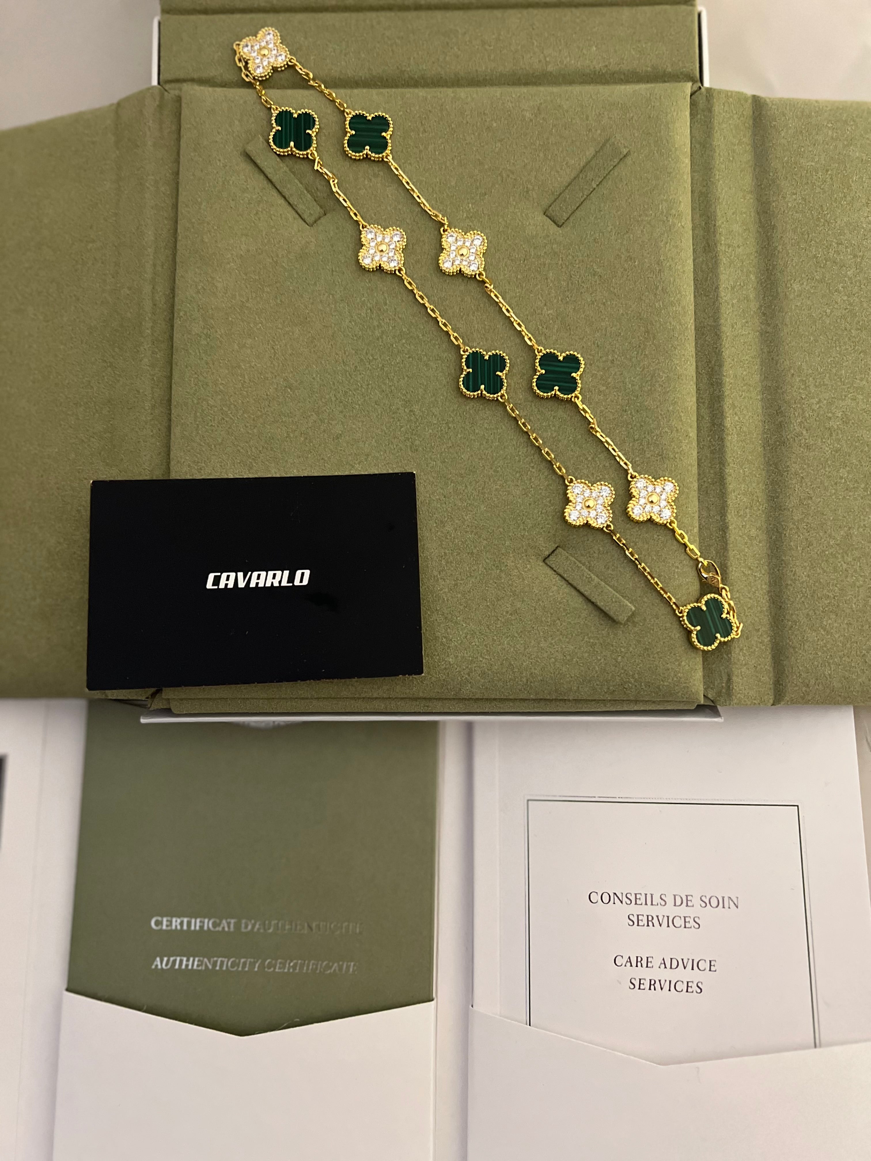 Malachite Diamond 10 Motif | Yellow Gold