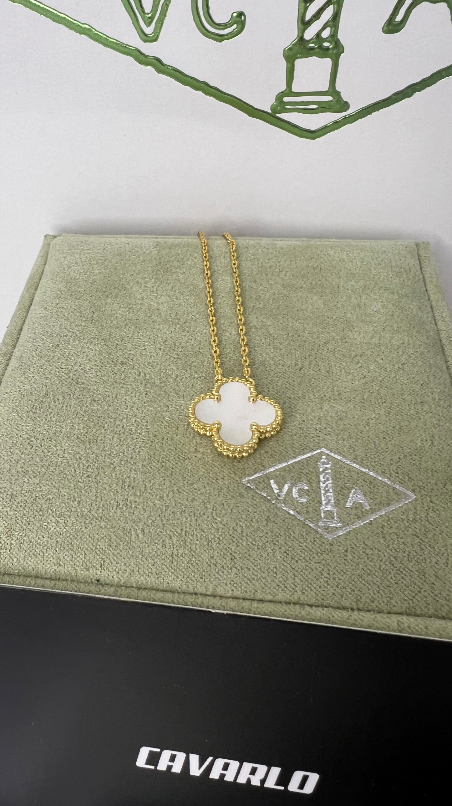 Alhambra Necklace fullset box + papers