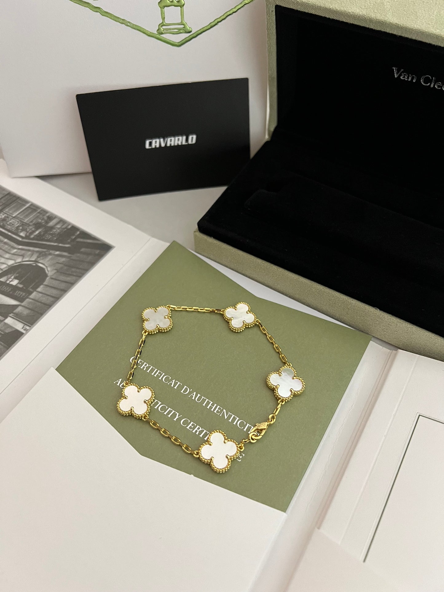 Mother of Pearl | Fullset with all box & paperwork