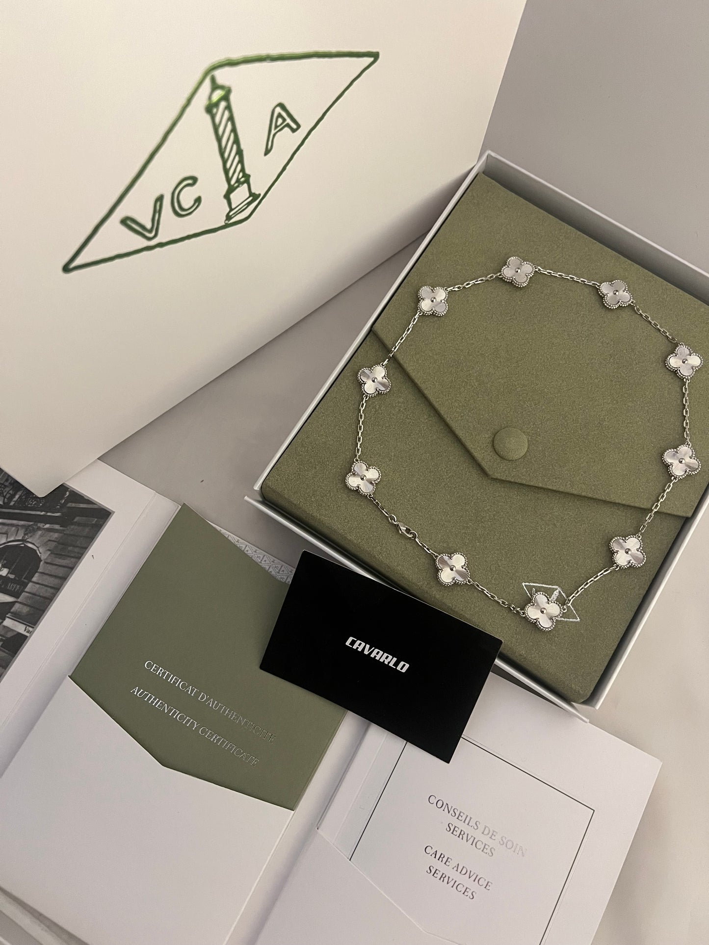 Guilloche 10 motif necklace - Fullset with all box & paperwork