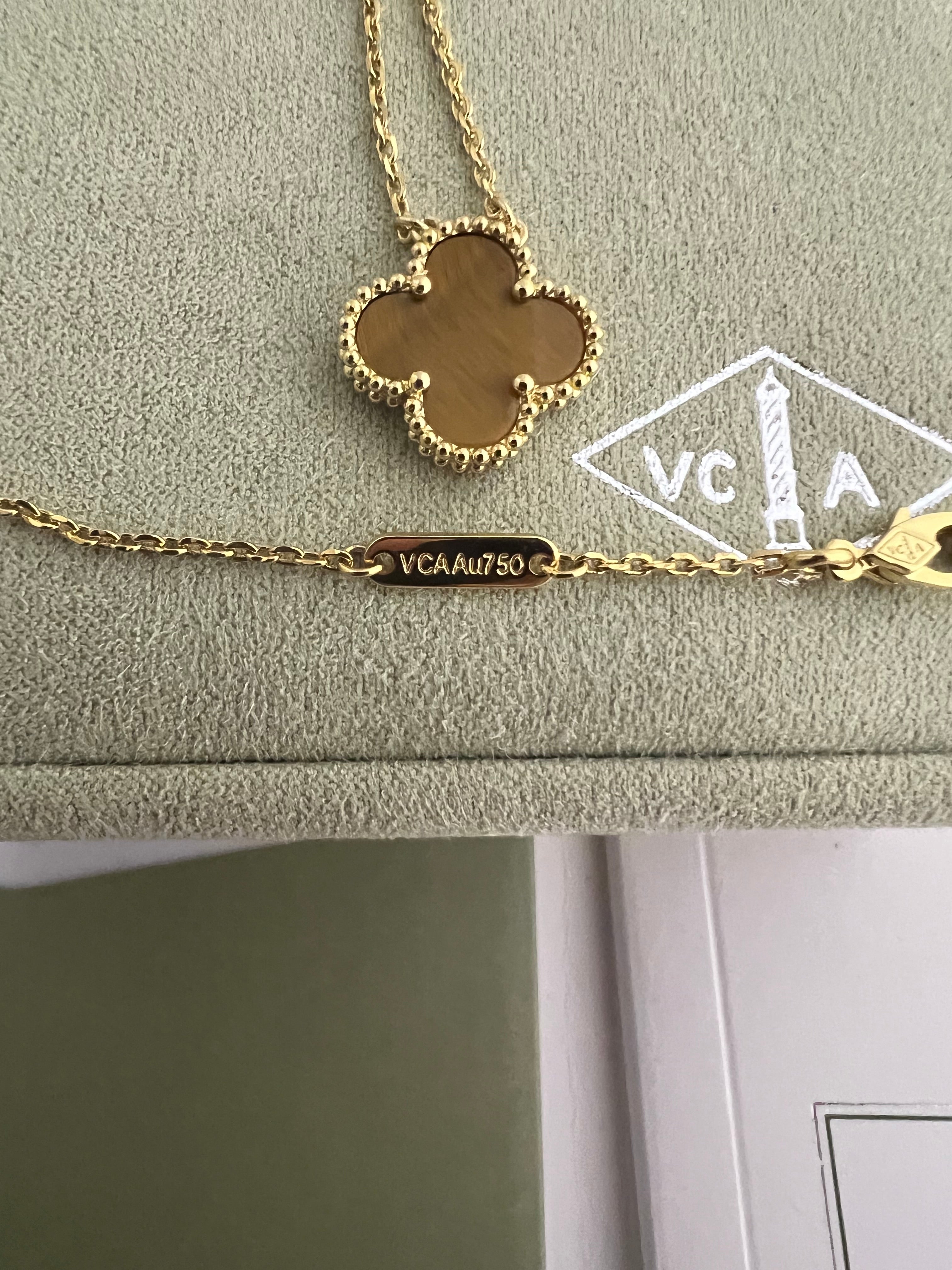 Tiger eye Necklace | Yellow Gold