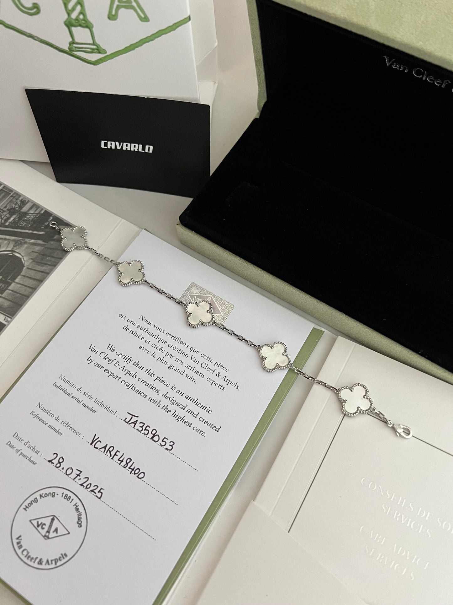 Mother of Pearl | White Gold | Fullset with all box & paperwork