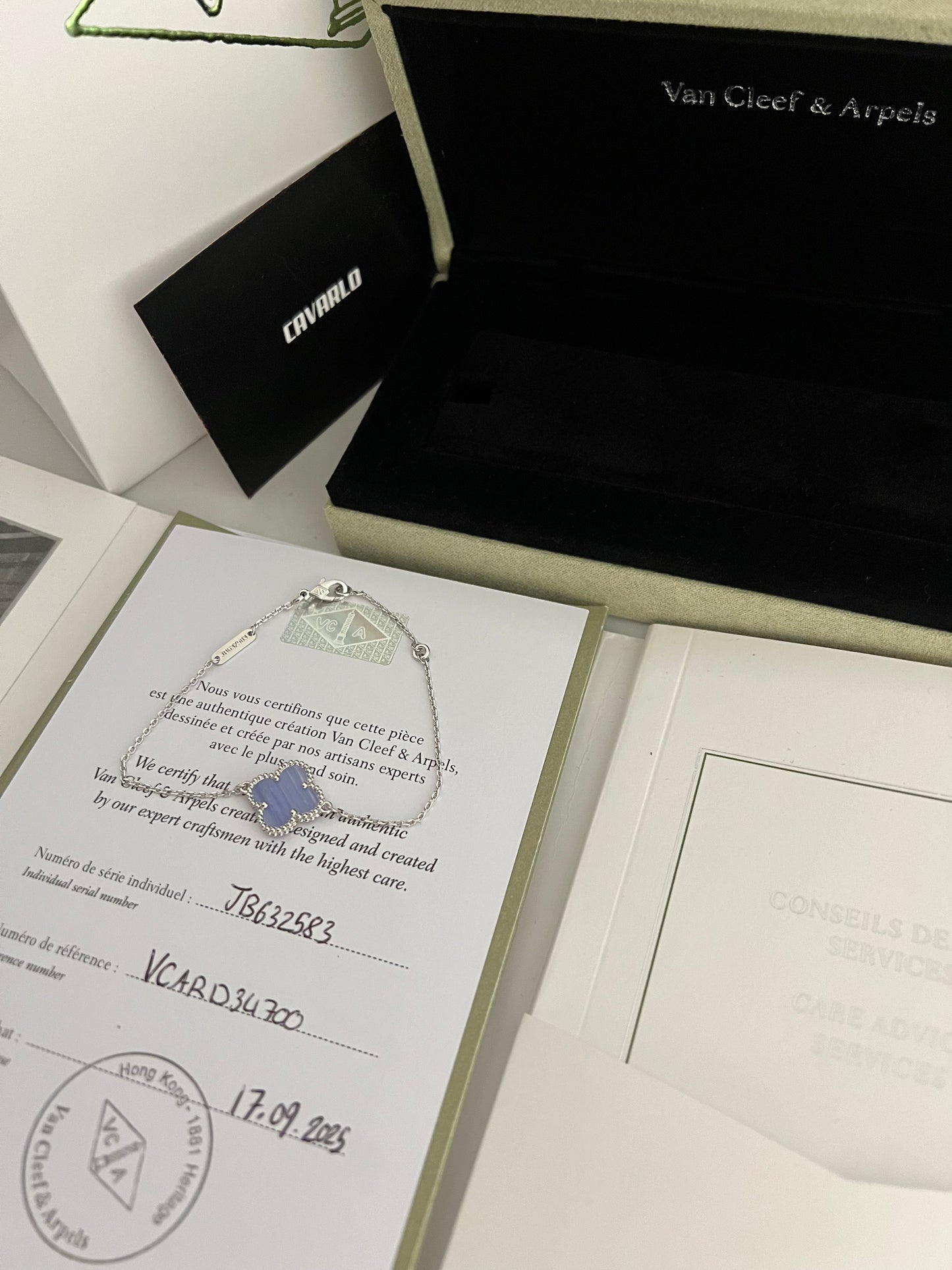 Chalcedony 1 Motif | Fullset with box & paperwork