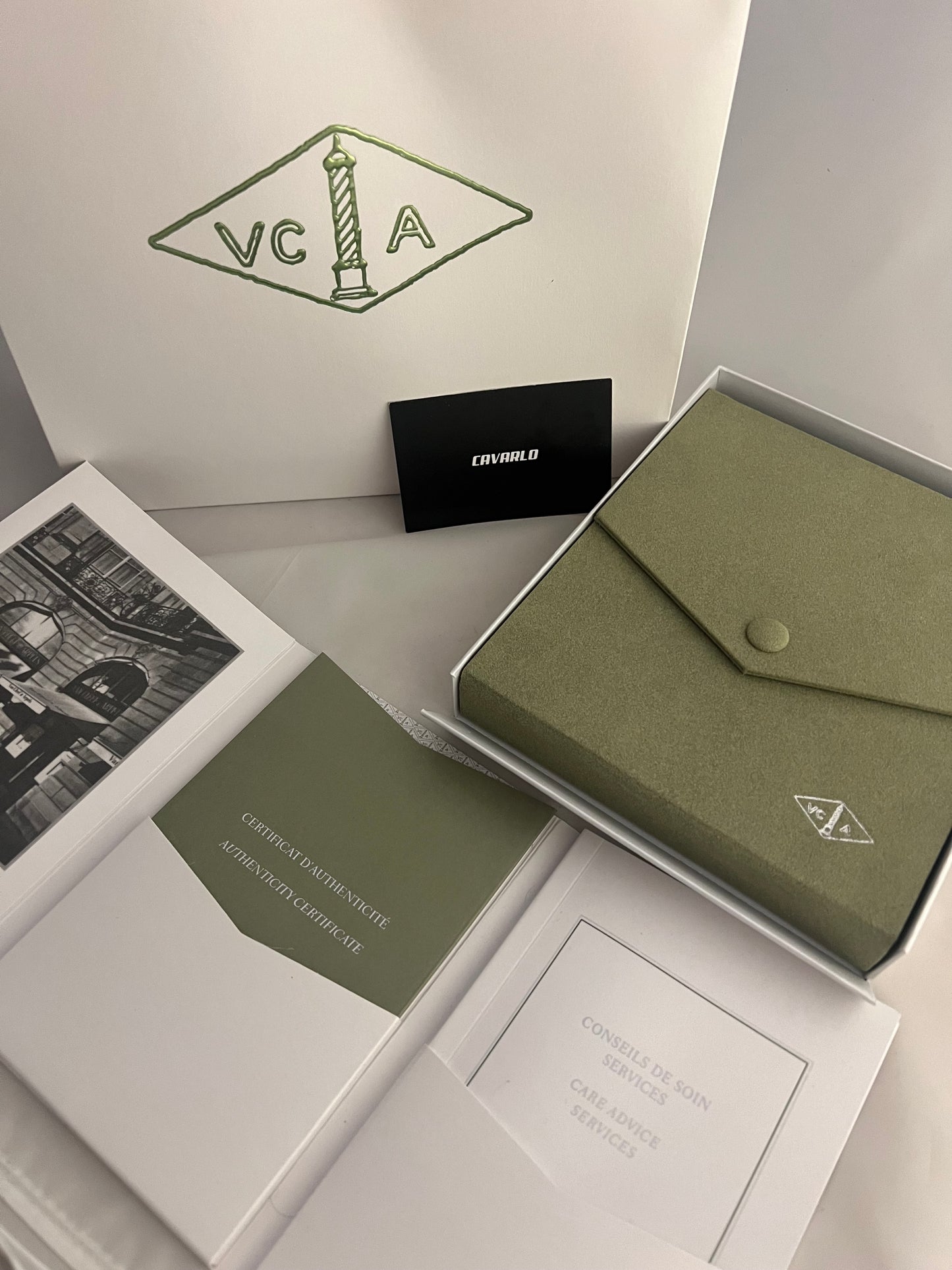 Malachite diamond 10 motif fullset with box & papers