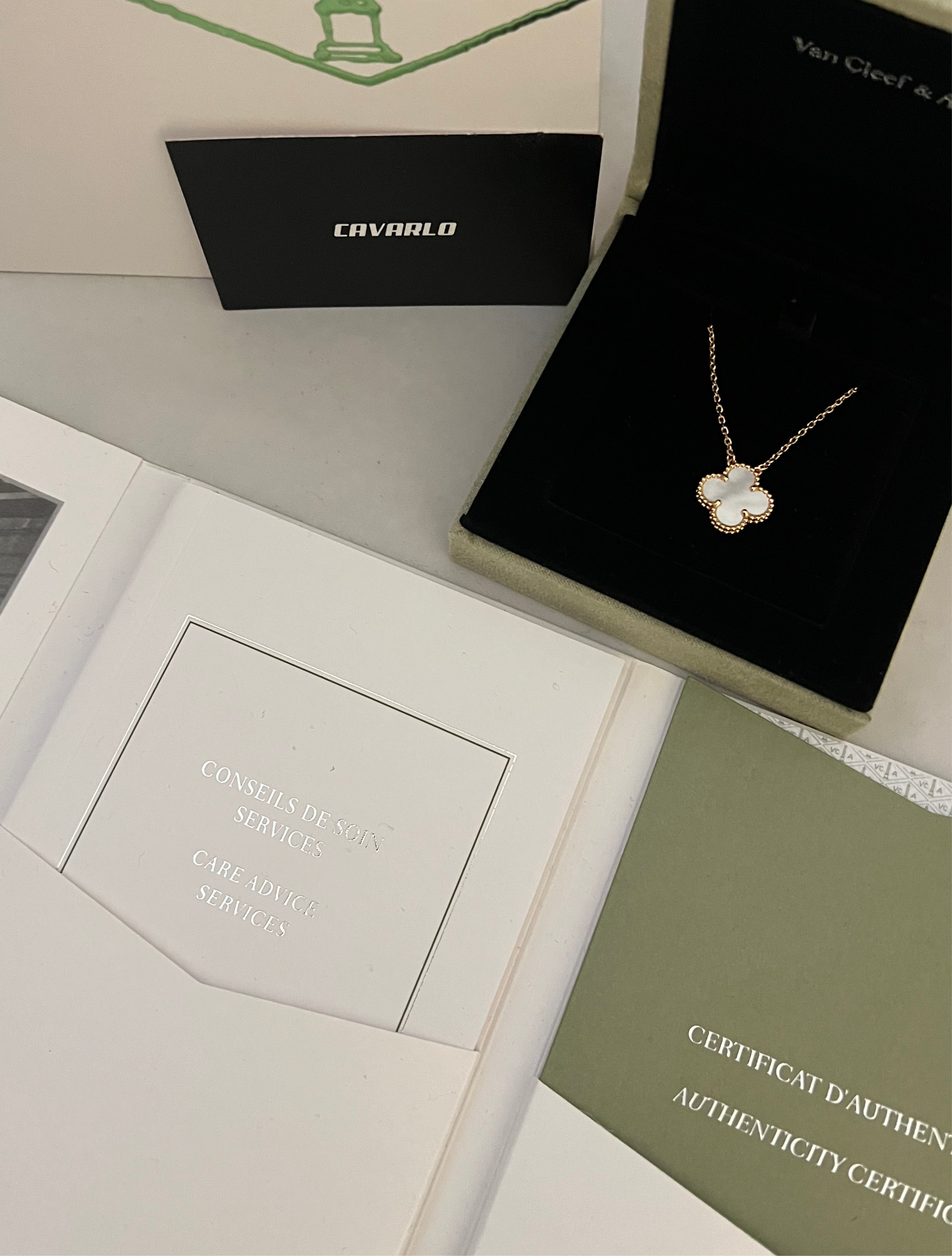 Mother Of Pearl Necklace | Yellow Gold