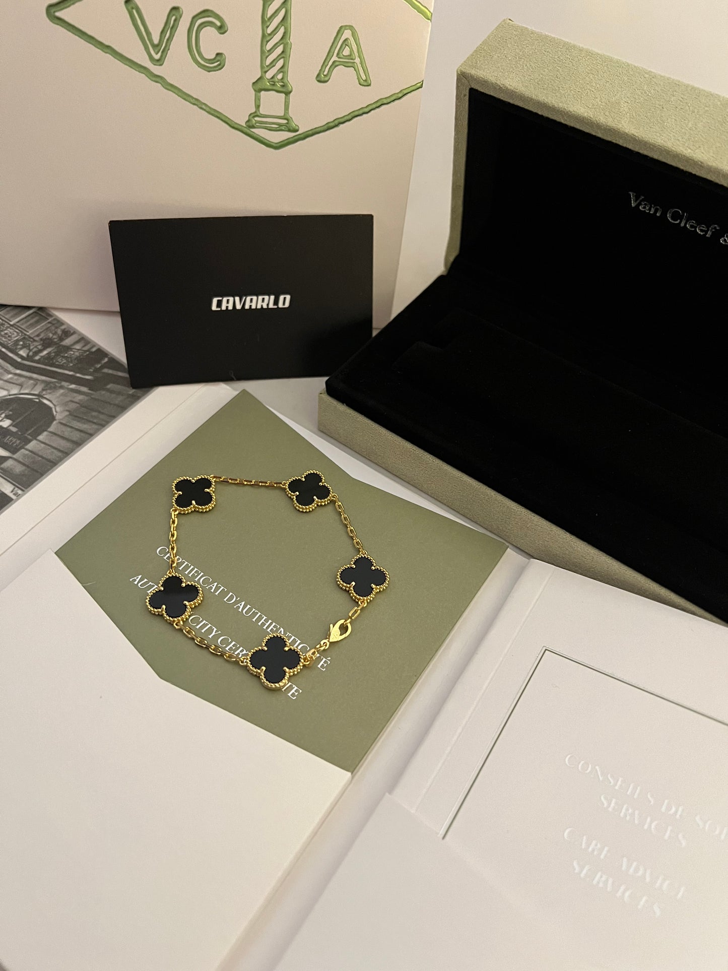 Onyx | Fullset with box & paperwork