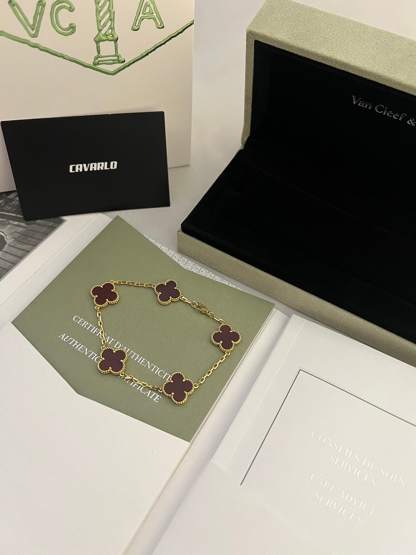 Carnelian | Fullset with all box & paperwork