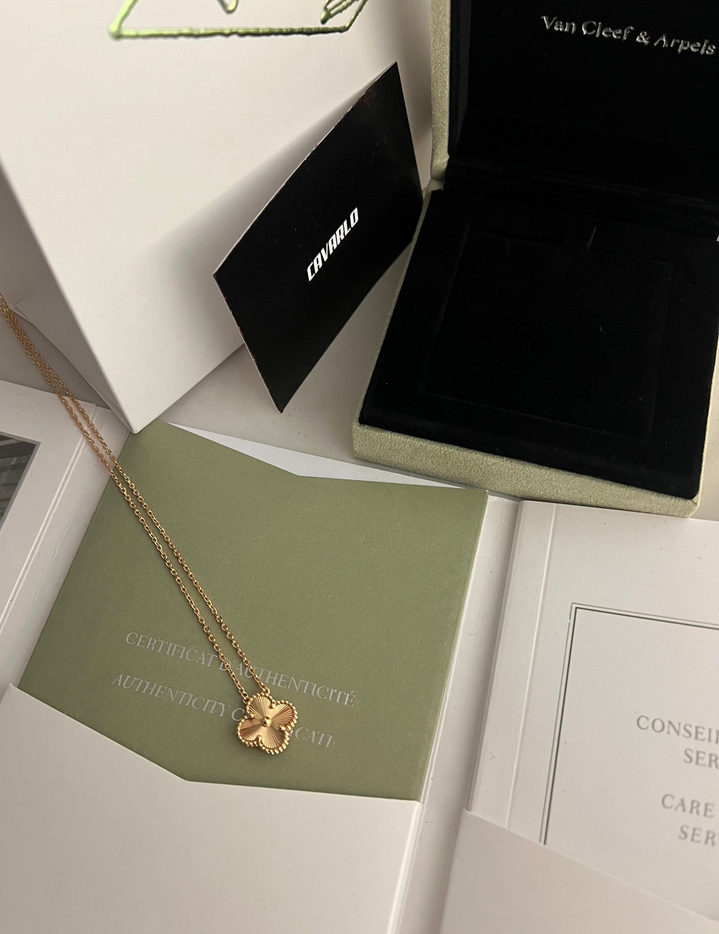 Guilloche | Rose Gold | Fullset with box & paperwork