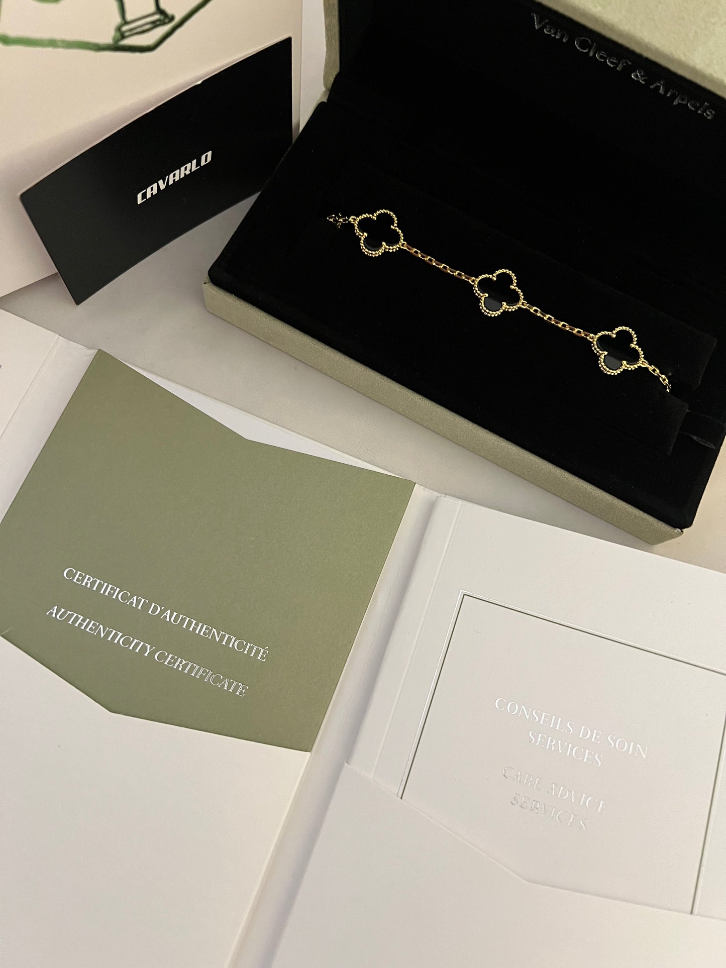 Onyx | Fullset with box & paperwork