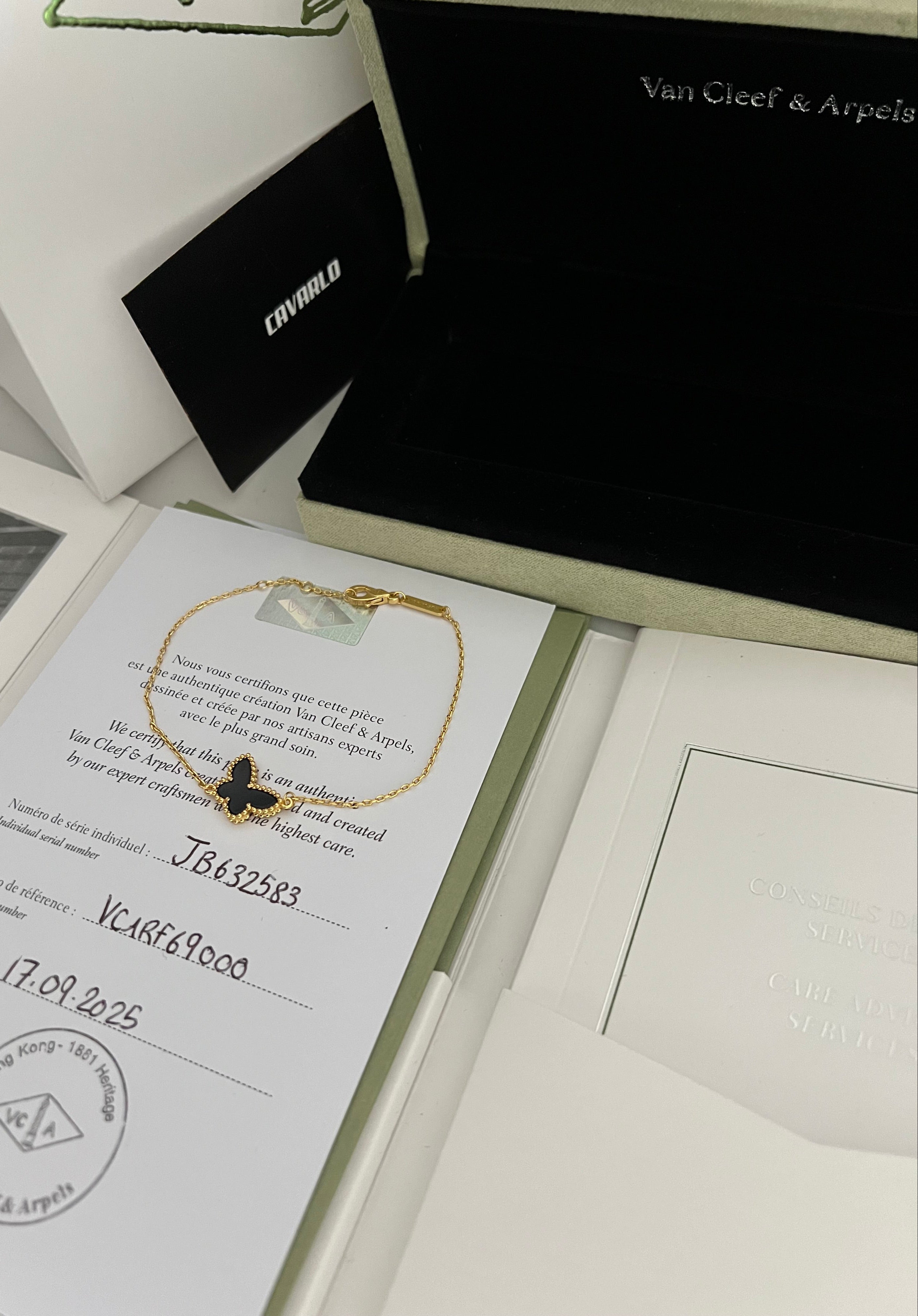 Onyx Butterfly | Yellow Gold