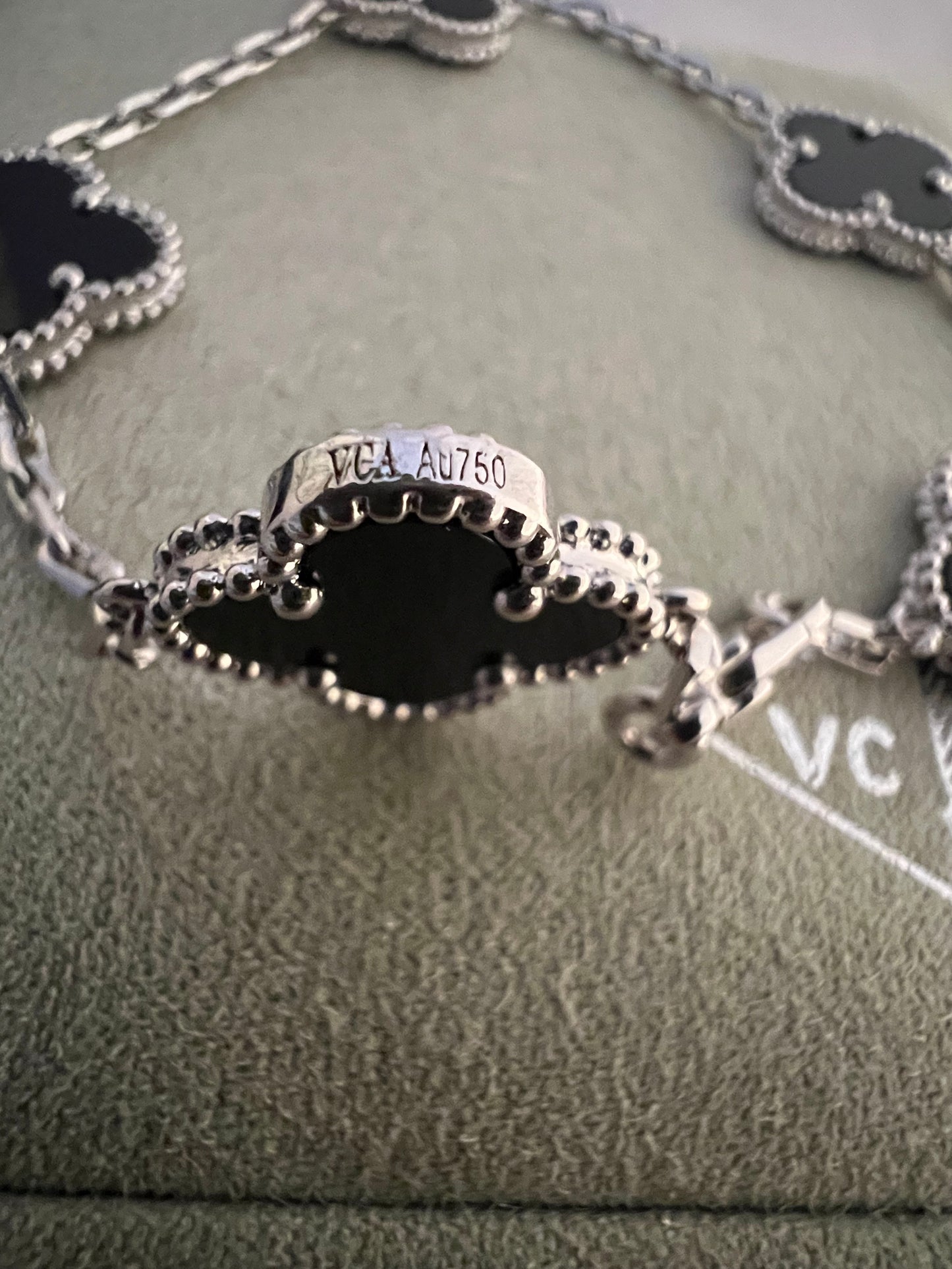 Onyx | White Gold | Fullset with box & paperwork