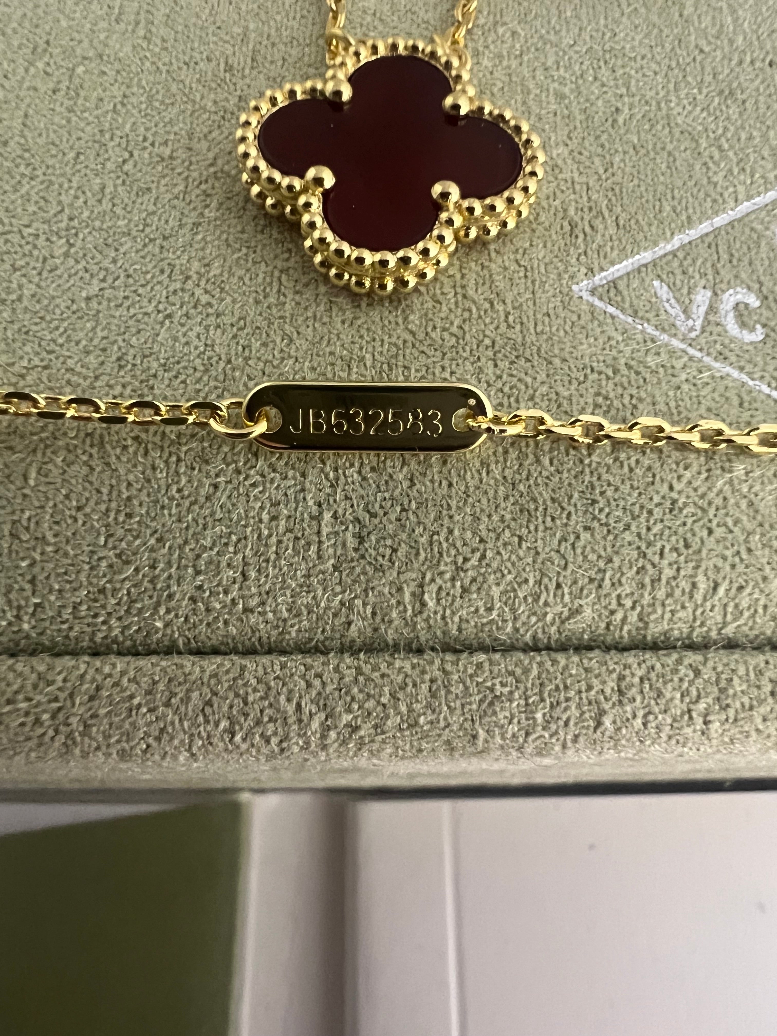 Carnelian Necklace | Yellow Gold