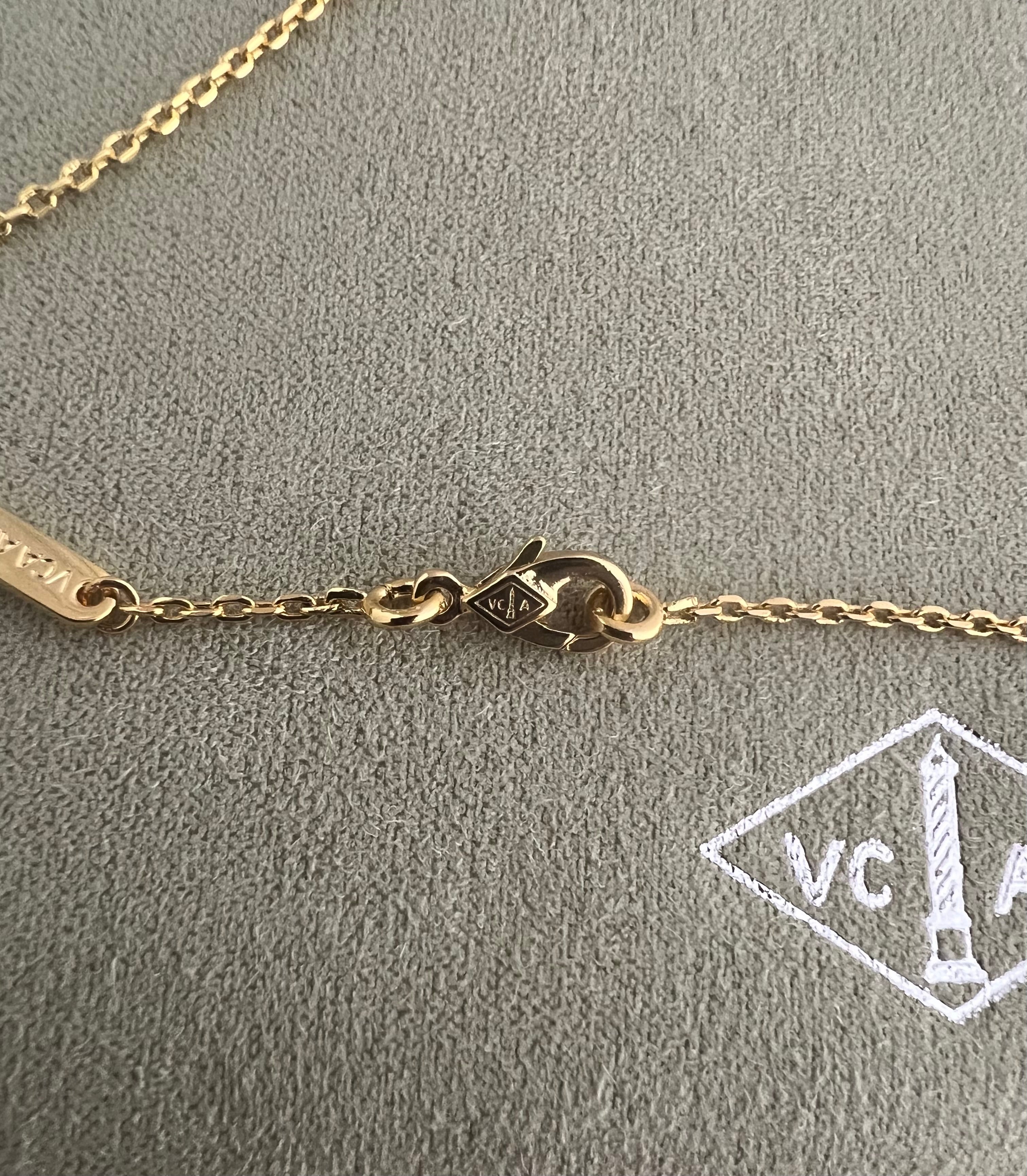 Onyx Necklace | Yellow Gold