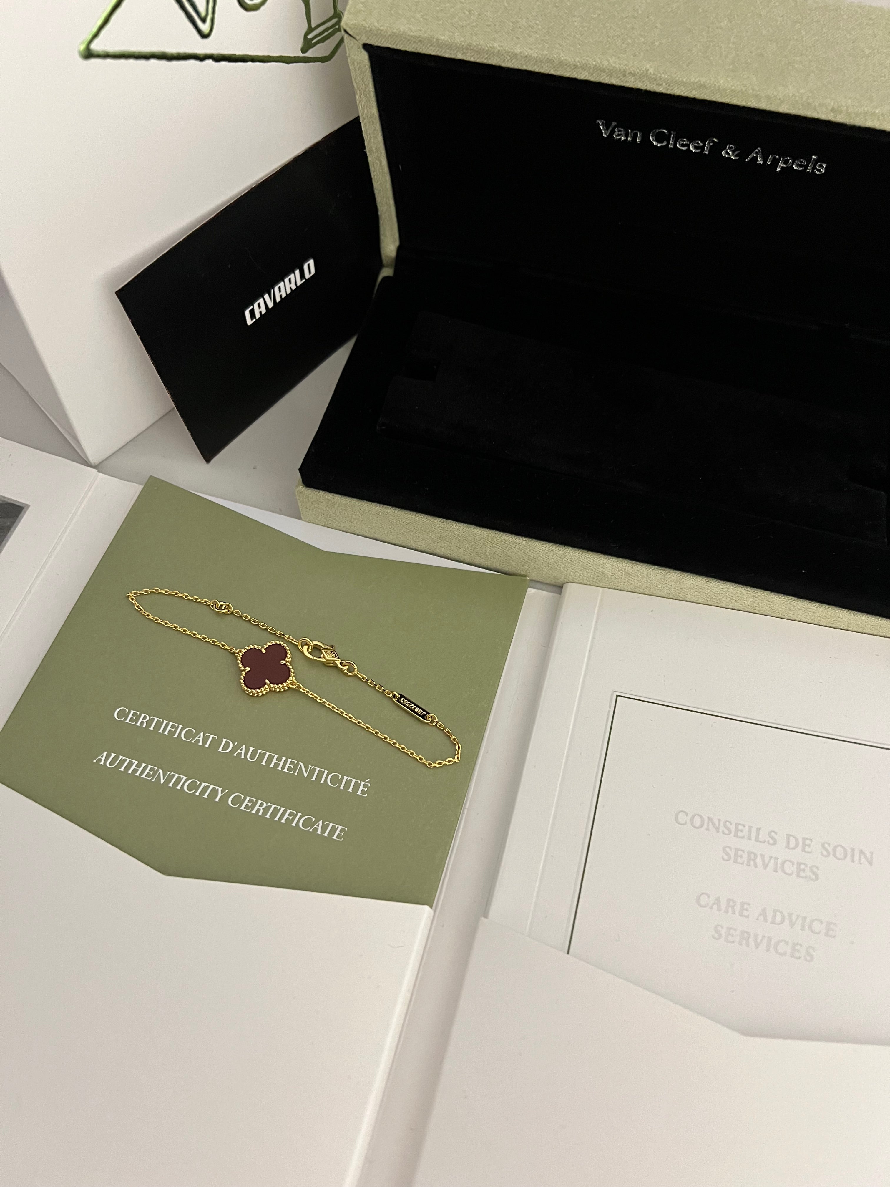 Carnelian | 1 Motif bracelet