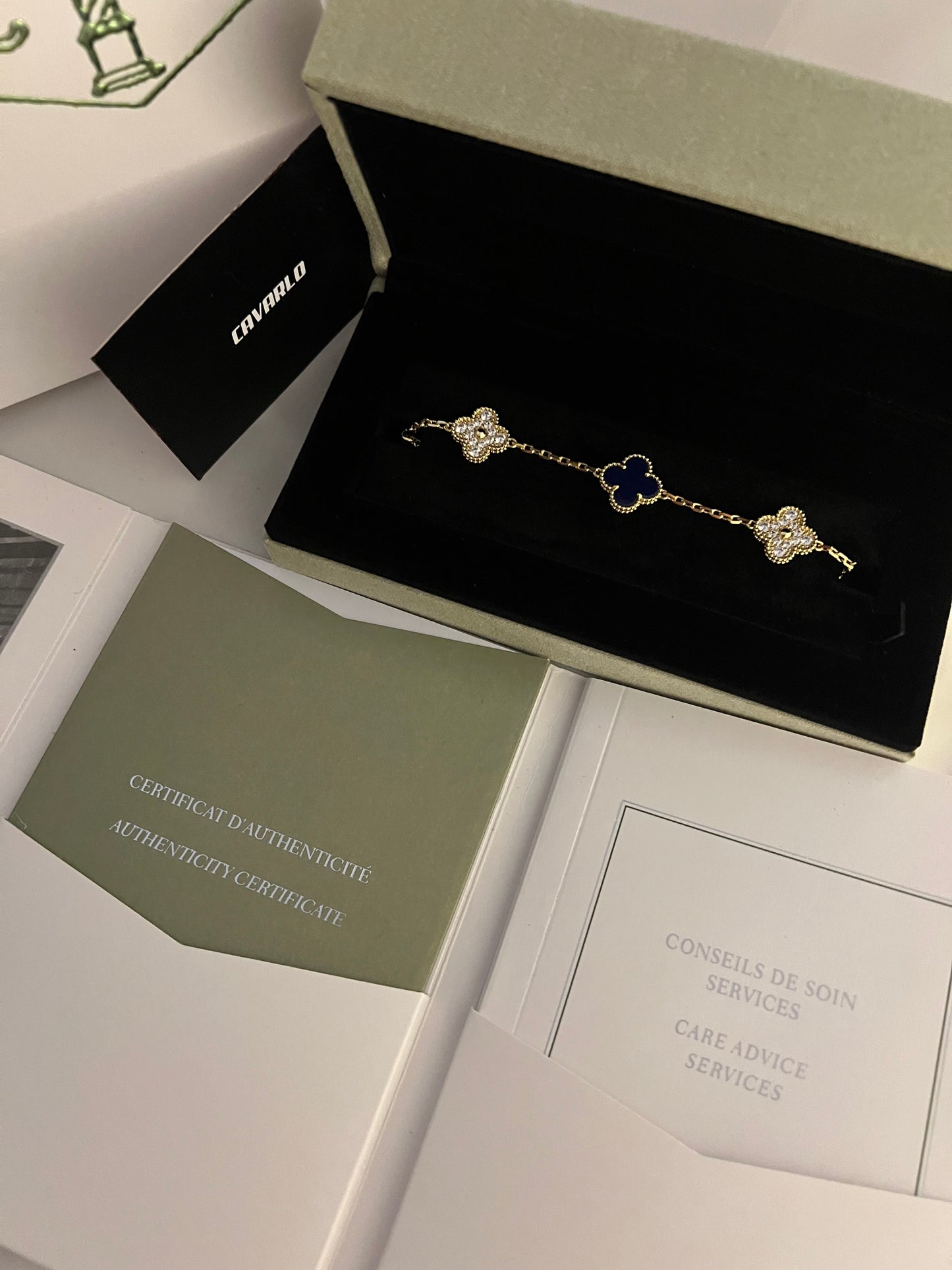 Agate Blue Diamond | Fullset with box & paperwork