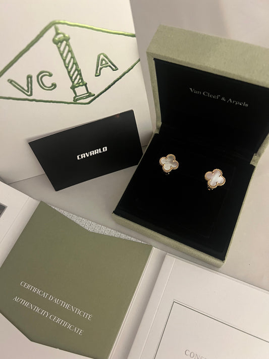 Mother of pearl Earrings (rose gold) - Fullset with all box & paperwork