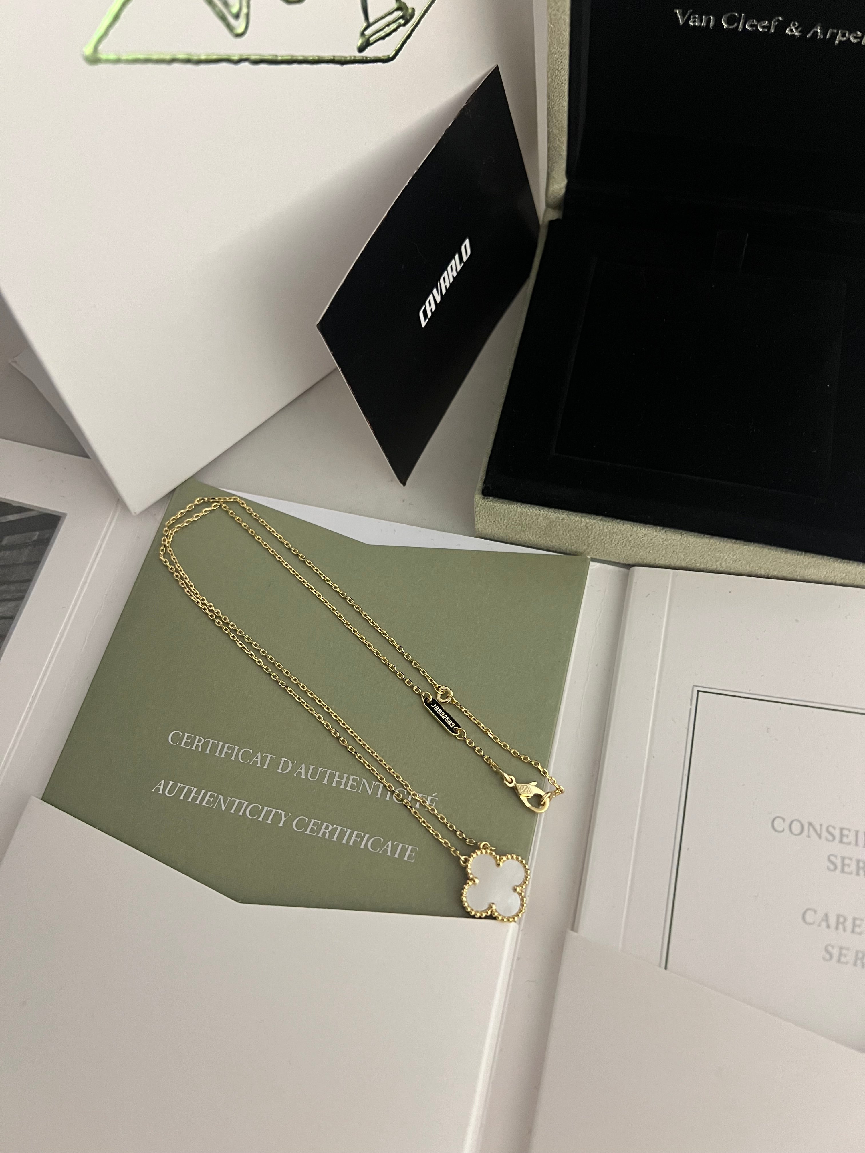 Mother of Pearl | Bracelet + Necklace