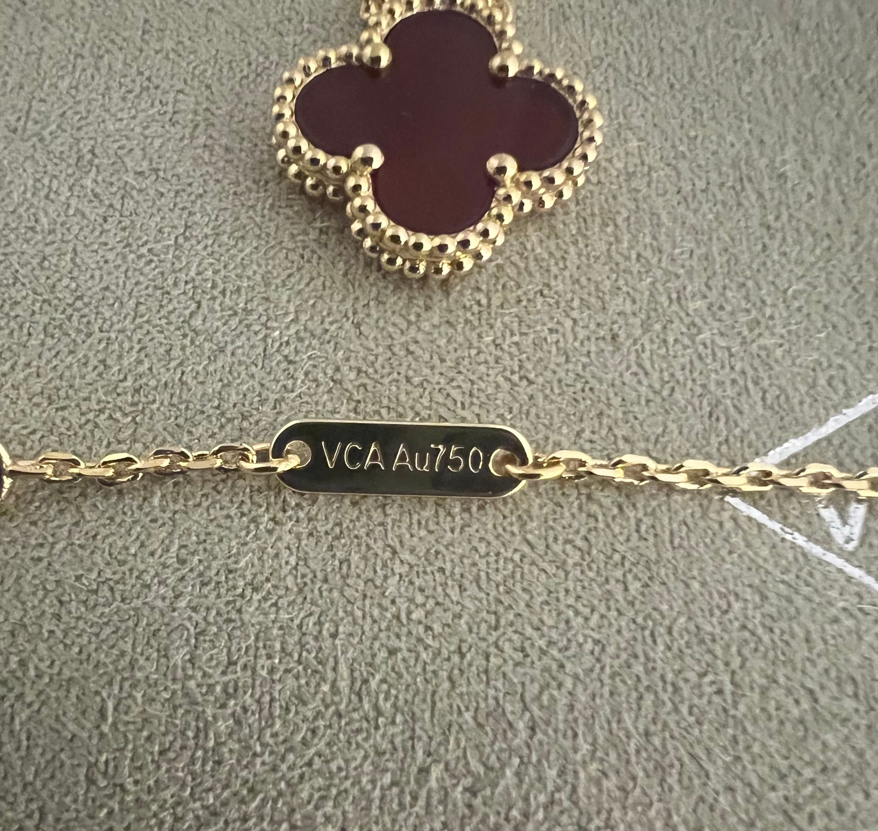 Carnelian Necklace | Yellow Gold