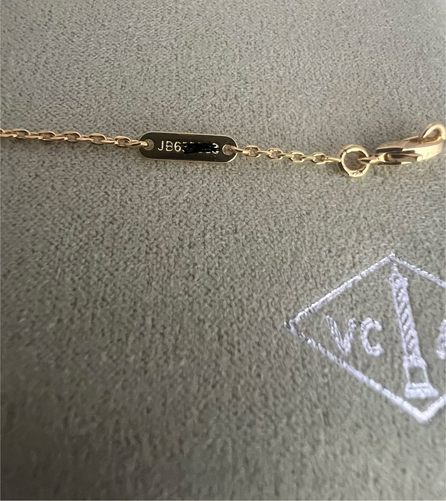 Alhambra Necklace fullset box + papers