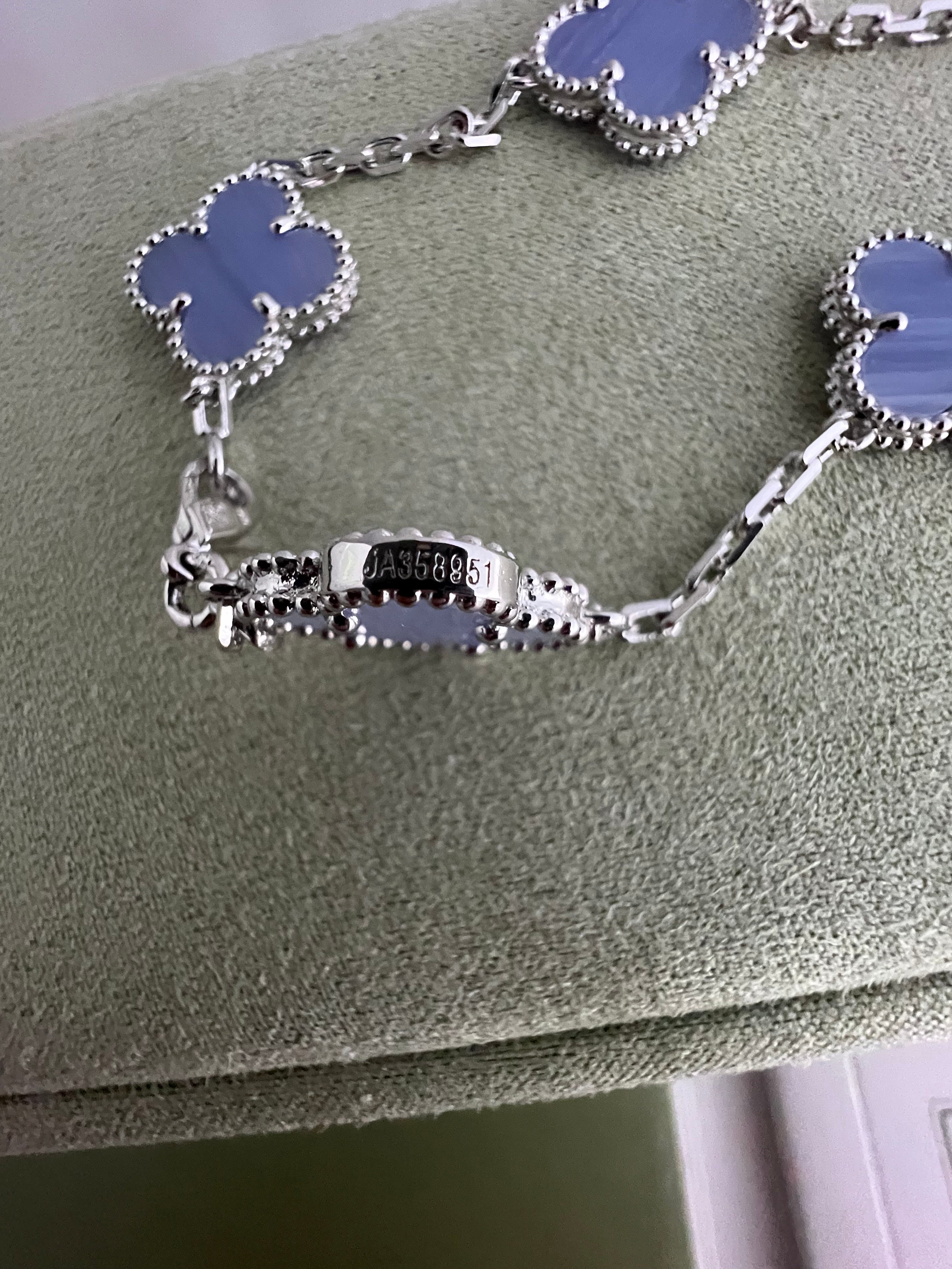 Diamond Nail bracelet + Alhambra bracelet | White Gold