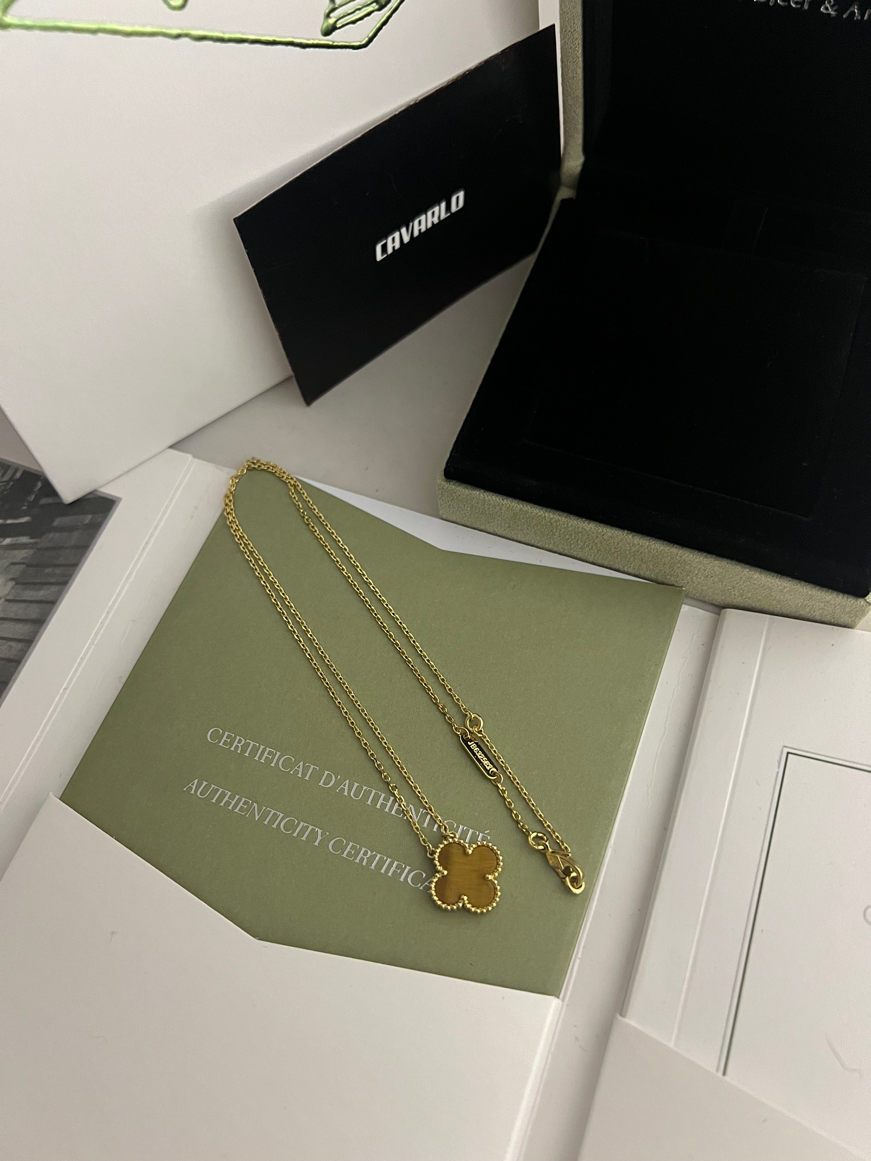 Tiger eye Necklace | Yellow Gold