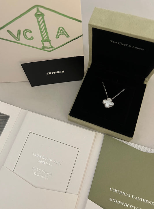 Mother of pearl necklace (white gold)- Fullset with all box & paperwork