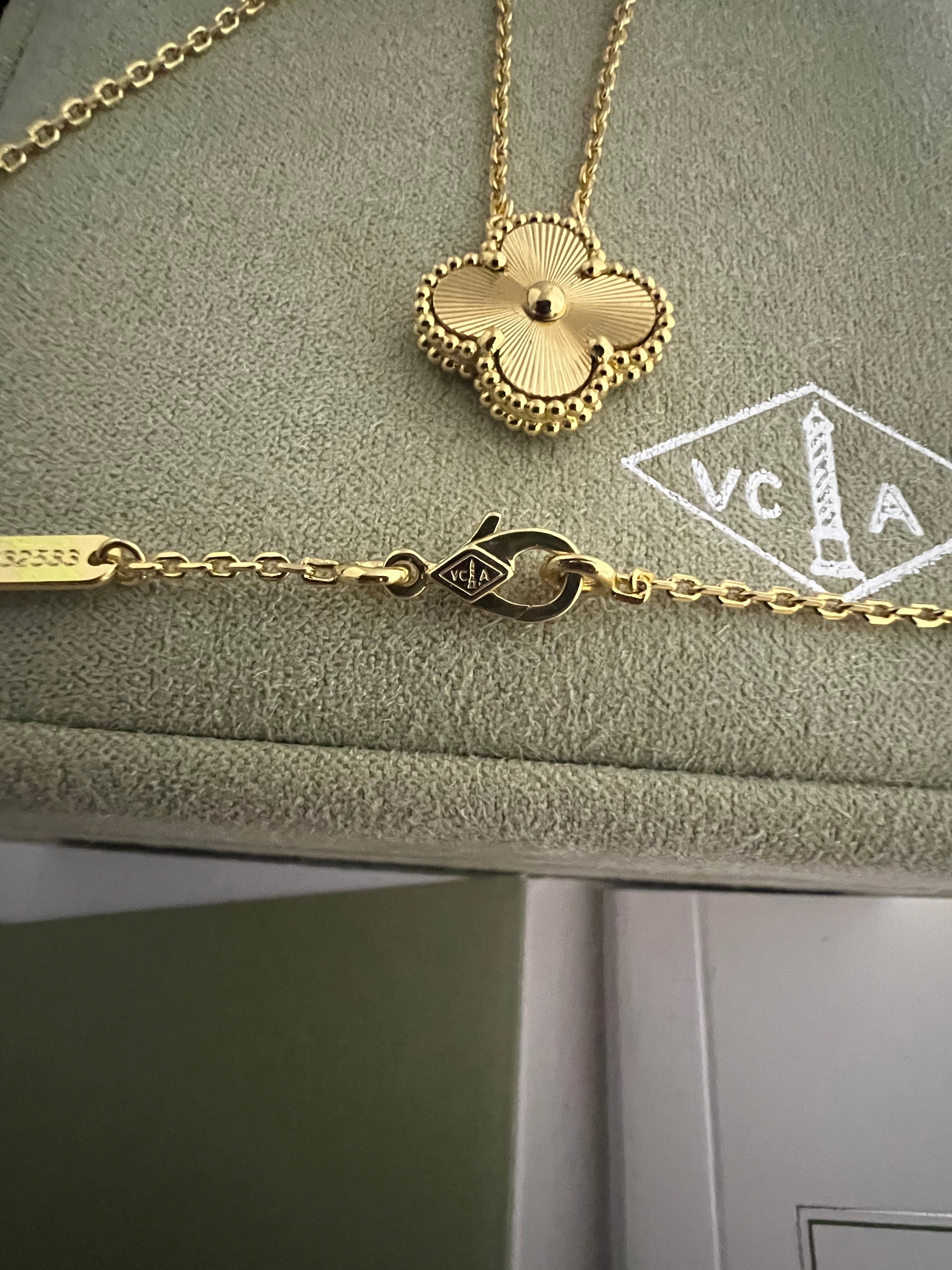 Guilloche Necklace | Yellow Gold