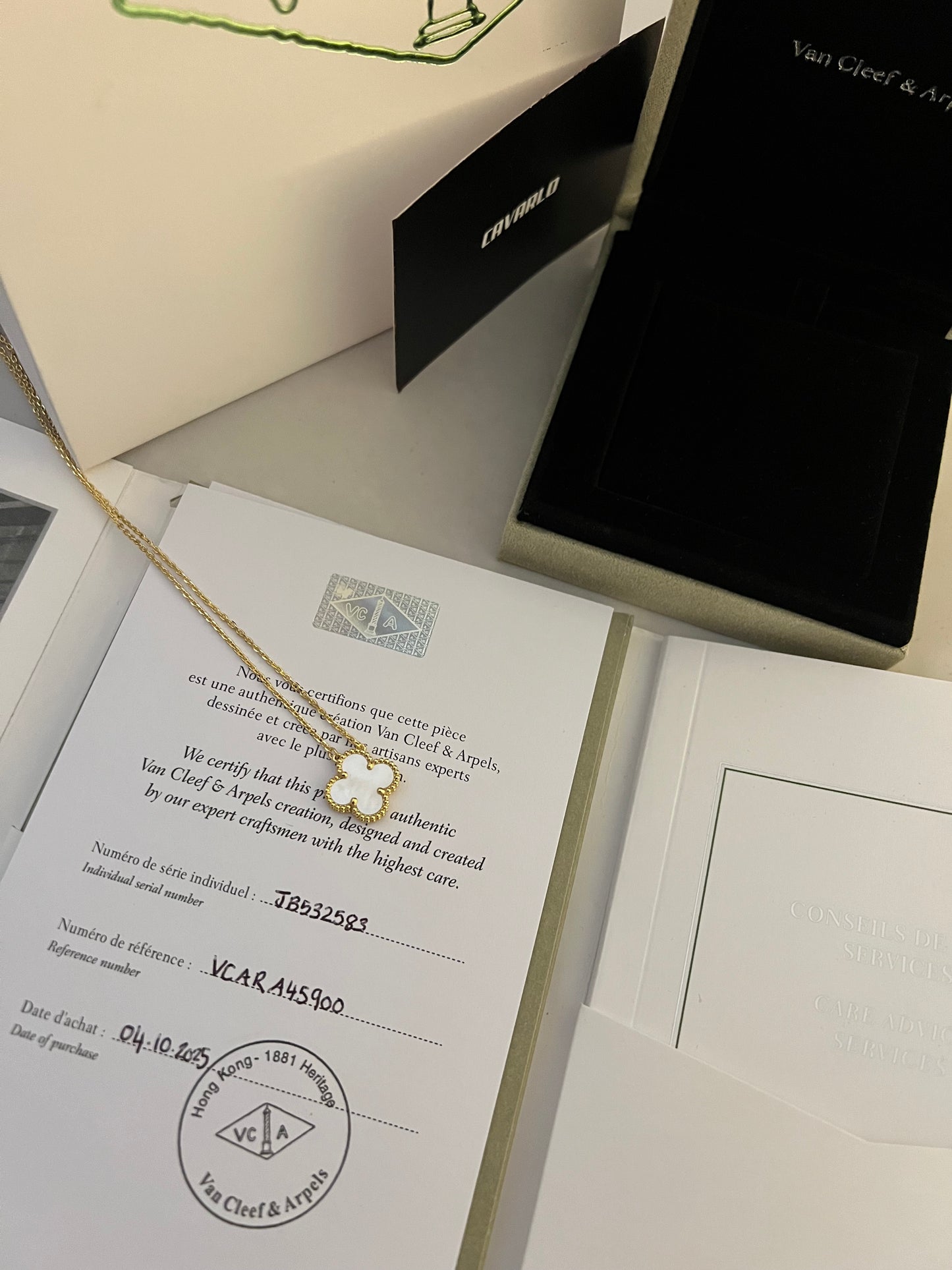 Mother Of Pearl | Fullset with box & paperwork