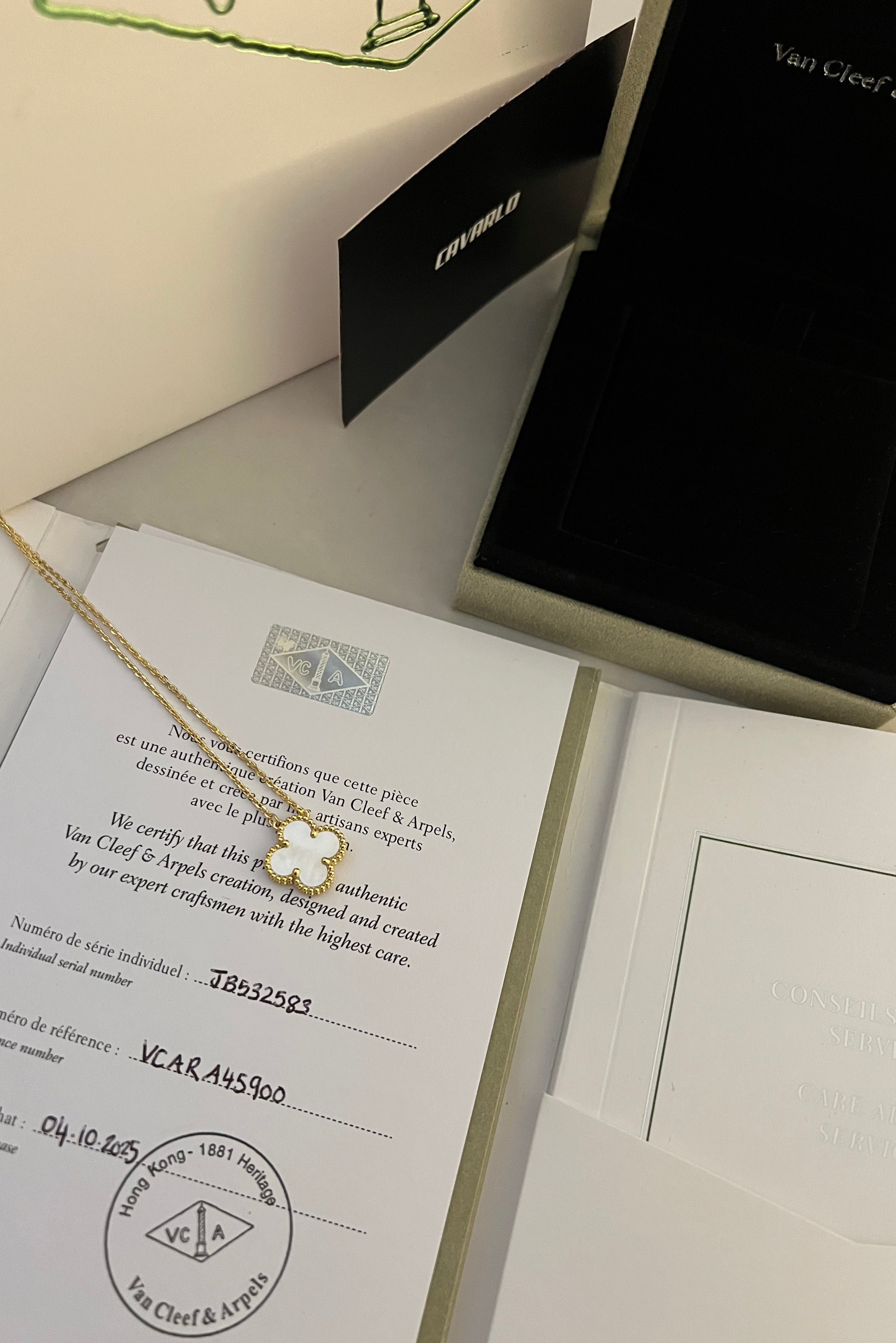 Mother Of Pearl Necklace | Yellow Gold