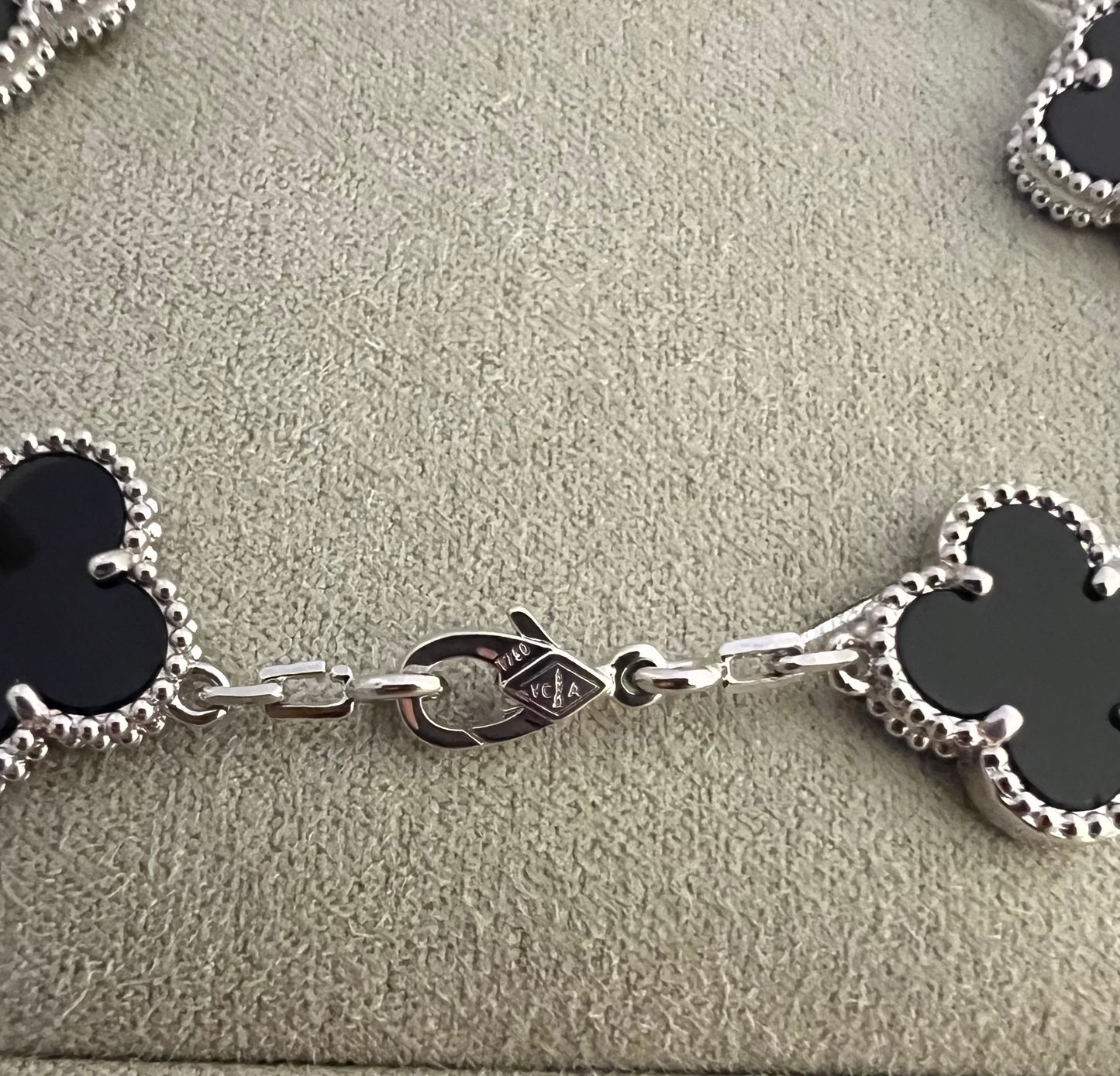 Onyx | White Gold | Fullset with box & paperwork