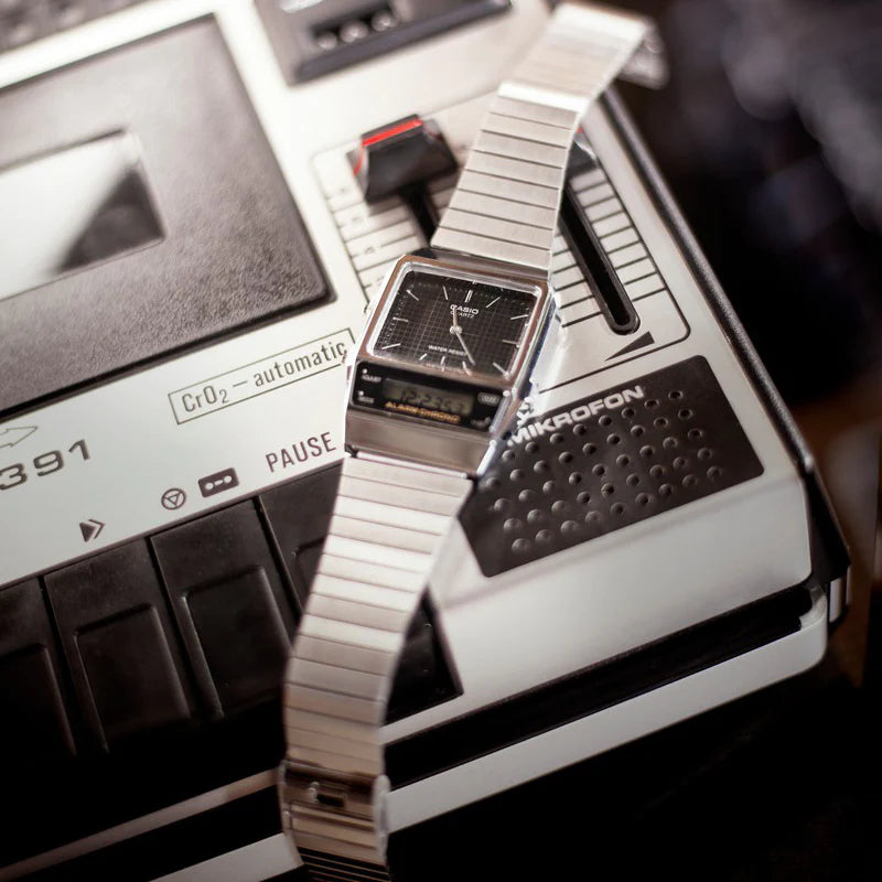 Ανδρικό μαύρο ρολόι Casio Vintage AQ-800E-1AEF 